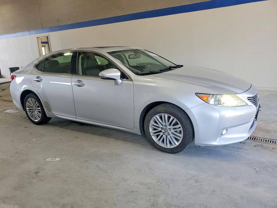 2014 Lexus ES VIN JTHBK1GG5E2119166 COPART salvage auction — ROOF, Va - Cert Of Title - Salvage, sold $4,650 on 2026-07-17 (photo 4)