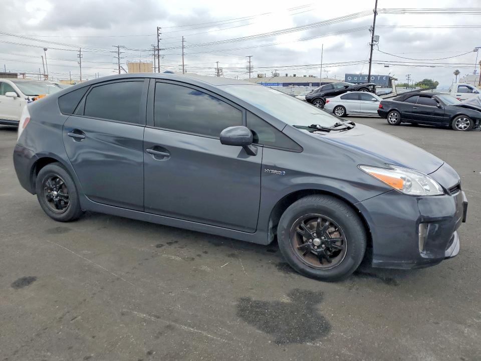 2013 Toyota VIN JTDKN3DUXD5551957 COPART salvage auction — MINOR DENT/SCRATCHES, Salvage Title, sold $2,450 on 2026-07-13 (photo 4)
