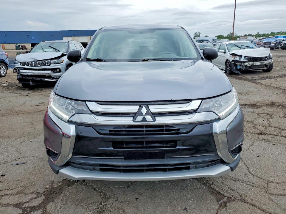 2018 Mitsubishi VIN JA4AD2A31JJ002570 COPART salvage auction — REAR END, Wv - Certificate Of Title, sold $3,050 on 2026-07-14 (photo 5)