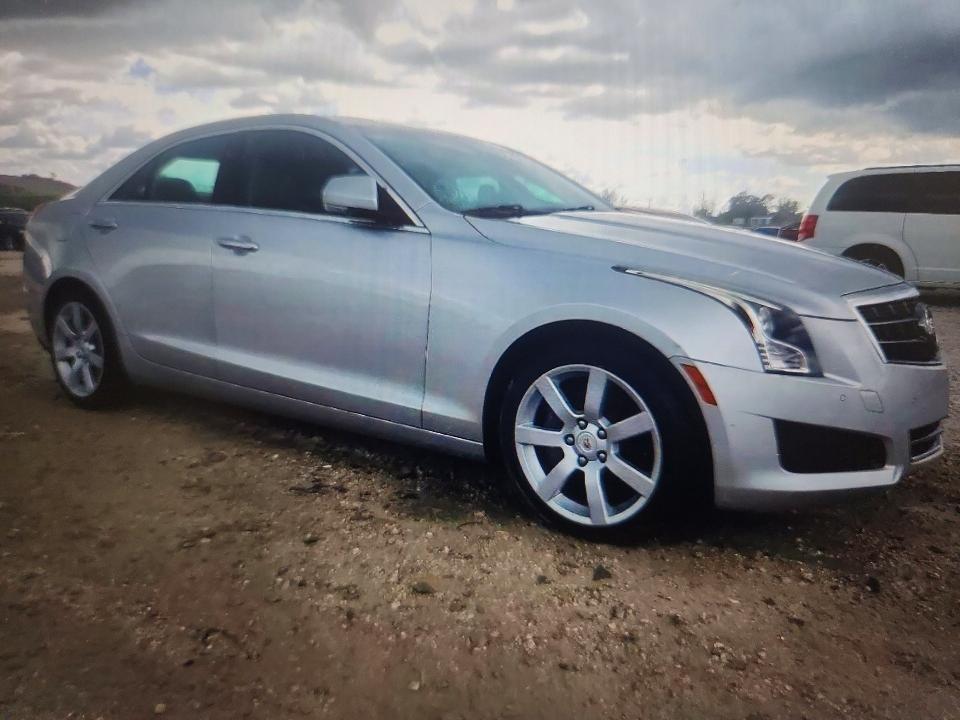 2014 Cadillac Ats VIN 1G6AB5RA7E0127068 COPART salvage auction — WATER/FLOOD, FL - CERTIFICATE OF DESTRUCTION, sold $1,950 on 2026-08-25 (photo 4)