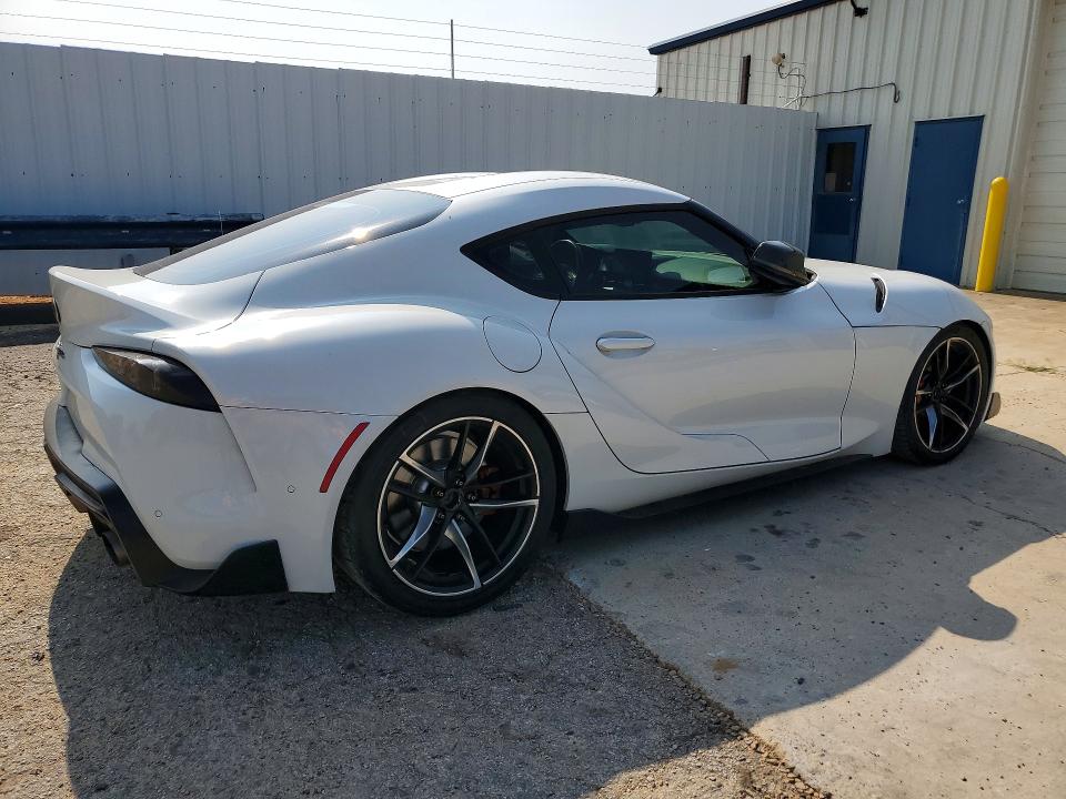 2021 Toyota Supra VIN WZ1DB0C01MW042902 COPART salvage auction — MECHANICAL, Md - Cert Of Salvage < 75% Damage (P), sold $13,200 on 2026-08-07 (photo 3)