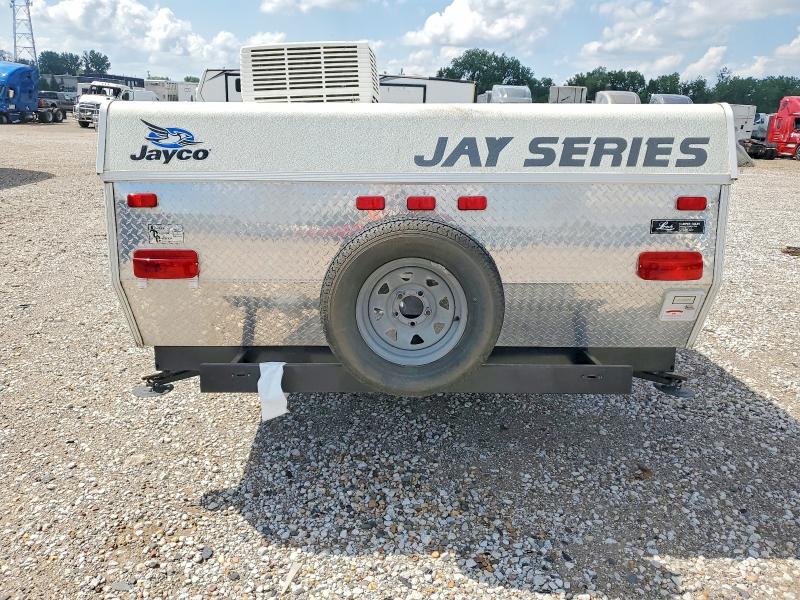 2008 Jayco jay Trailers VIN 1UJAJ01G581BD0695 COPART salvage auction — MINOR DENT/SCRATCHES, IA - CERTIFICATE OF TITLE, sold $550 on 2026-09-08 (photo 6)