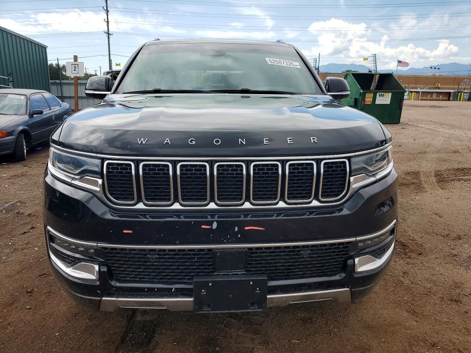 2022 Jeep Grand wagoneer VIN 1C4SJVDT4NS231180 COPART salvage auction — SIDE, Co - Salvage Title, sold $8,100 on 2026-09-23 (photo 5)