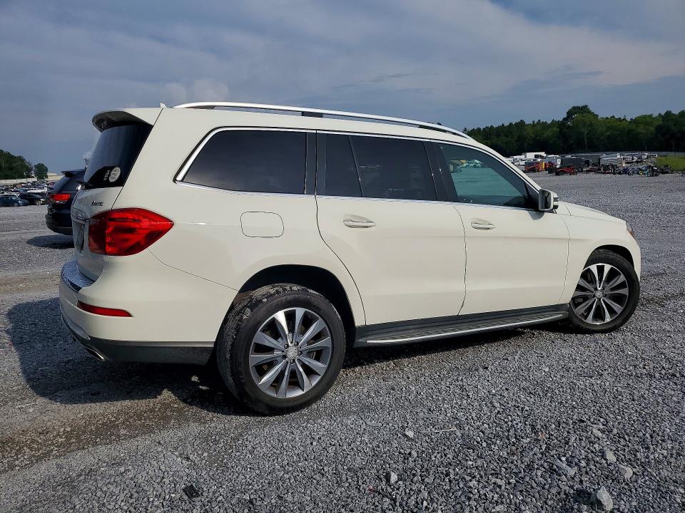 2013 Mercedes-benz Gl-klasse VIN 4JGDF7CE3DA101612 COPART salvage auction — MINOR DENT/SCRATCHES, Ga - Certificate Of Title, sold $1,200 on 2026-07-23 (photo 3)