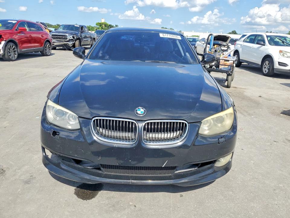 2011 BMW 3 series VIN WBAKE3C59BE441700 COPART salvage auction — REAR END, Fl - Cert Of Title Slvg Rebuildable, sold $350 on 2026-08-03 (photo 5)