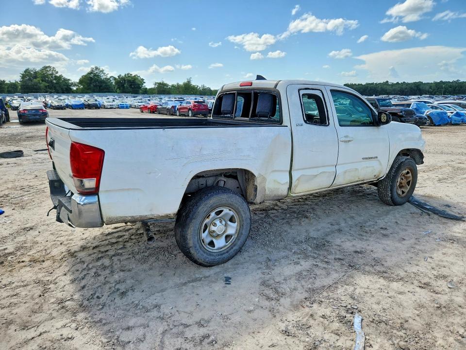 2016 Toyota Tacoma VIN 5TFSZ5AN6GX008630 COPART salvage auction — FRONT END, Fl - Certificate Of Title, sold $2,600 on 2026-07-31 (photo 3)