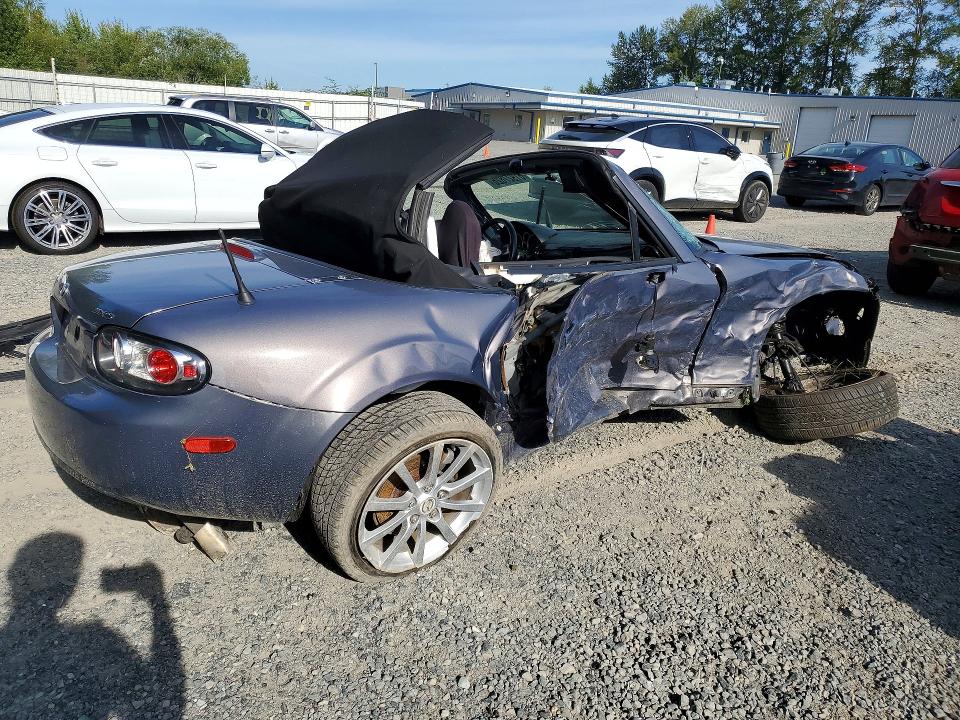 2006 Mazda Mx-5 miata VIN JM1NC25F760104404 COPART salvage auction — UNDERCARRIAGE, WA - BILL OF SALE, sold $525 on 2026-07-27 (photo 3)