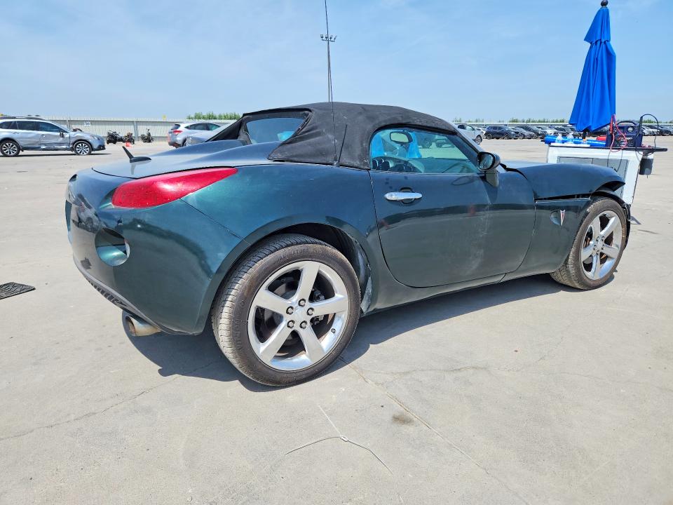 2008 Pontiac Solstice VIN 1G2MC35B38Y114208 COPART salvage auction — FRONT END, Tx - Salvage Vehicle Title, sold $975 on 2026-08-21 (photo 3)