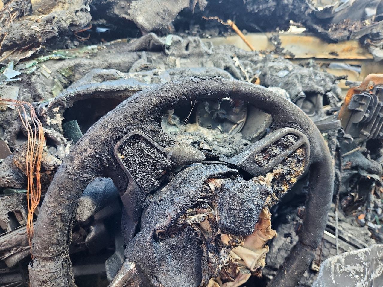 2026 Chrysler Pacifica VIN 2C4RC1BG6TR193389 COPART salvage auction — Front End, FL - CERTIFICATE OF DESTRUCTION, sold $300 on 2026-10-07 (photo 9)