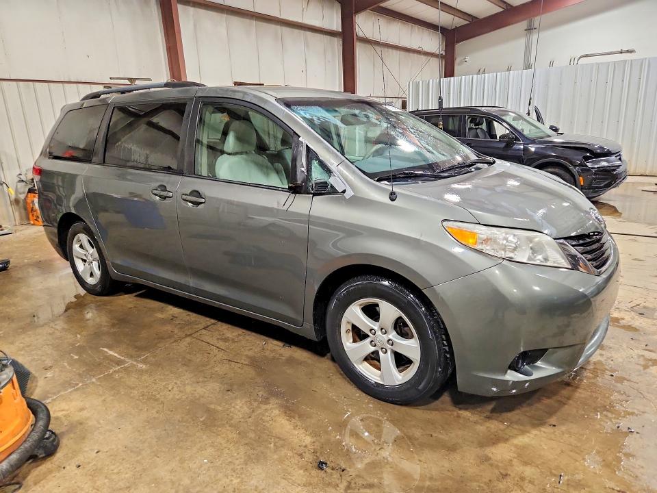 2011 Toyota Sienna VIN 5TDKK3DCXBS148133 COPART salvage auction — ROOF, PA - CERTIFICATE OF SALVAGE, sold $1,650 on 2026-07-28 (photo 4)