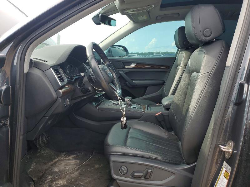 2020 Audi Q5 VIN WA1ANAFY2L2019385 COPART salvage auction — WATER/FLOOD, Tx - Salvage Title-Flood Damage, sold $5,400 on 2026-07-28 (photo 7)