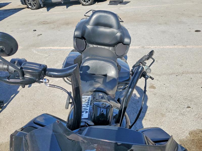 2021 Harley-davidson VIN 1HD1KZF11MB673066 COPART salvage auction — SIDE, NV - SALVAGE TITLE, sold $8,200 on 2026-09-03 (photo 5)