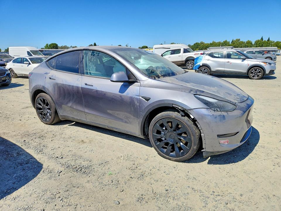 2025 Tesla Model y VIN 7SAYGAEE6SF219870 COPART salvage auction — REAR END, Ca - Salvage Certificate (P), sold $8,700 on 2026-07-14 (photo 4)