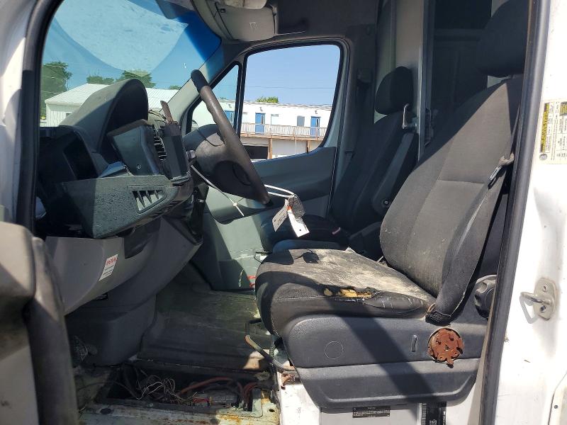2014 Freightliner Sprinter 2500 VIN WDYPE8DC4E5889581 COPART salvage auction — MECHANICAL, KY - CERTIFICATE OF TITLE, sold $200 on 2026-08-10 (photo 7)