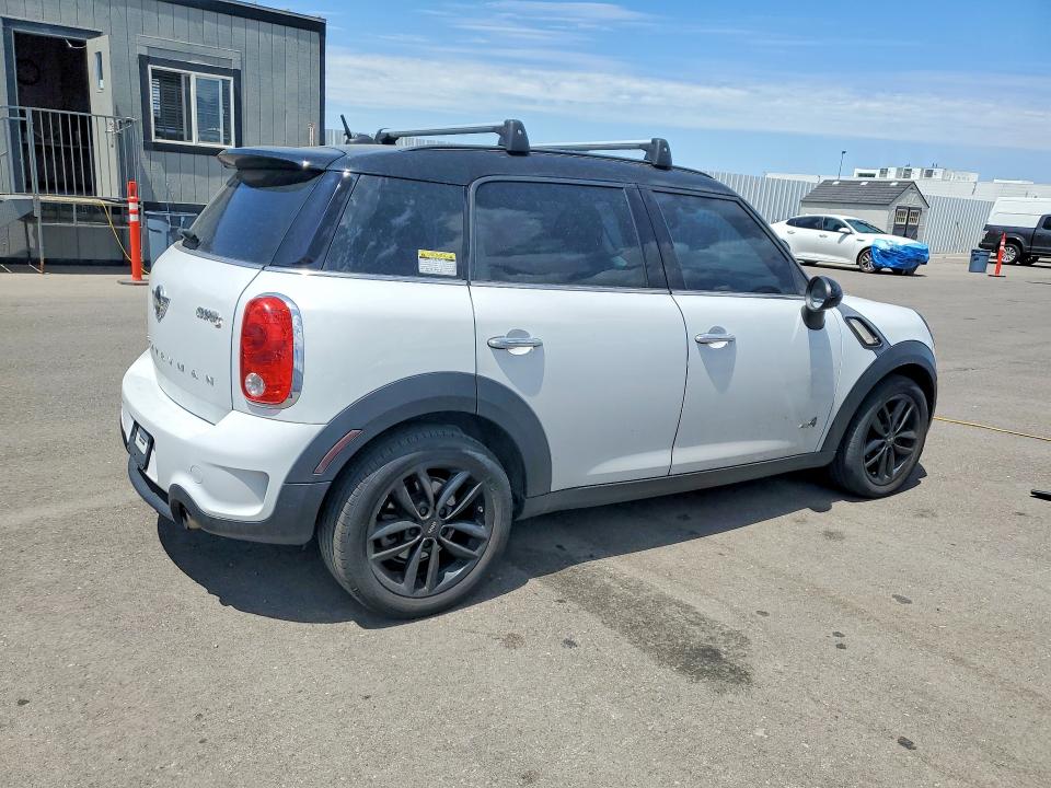 2014 Mini Cooper VIN WMWZC5C52EWP39861 COPART salvage auction — NORMAL WEAR, Ut - Certificate Of Title, sold $1,500 on 2026-08-11 (photo 3)