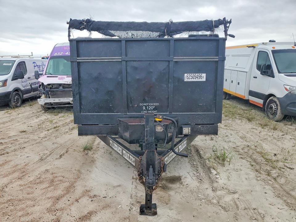 2023 Davidson Trailers VIN 7M3BU1422PNDT8261 COPART salvage auction — MINOR DENT/SCRATCHES, TX - CERTIFICATE OF TITLE, sold $2,500 on 2026-08-12 (photo 5)