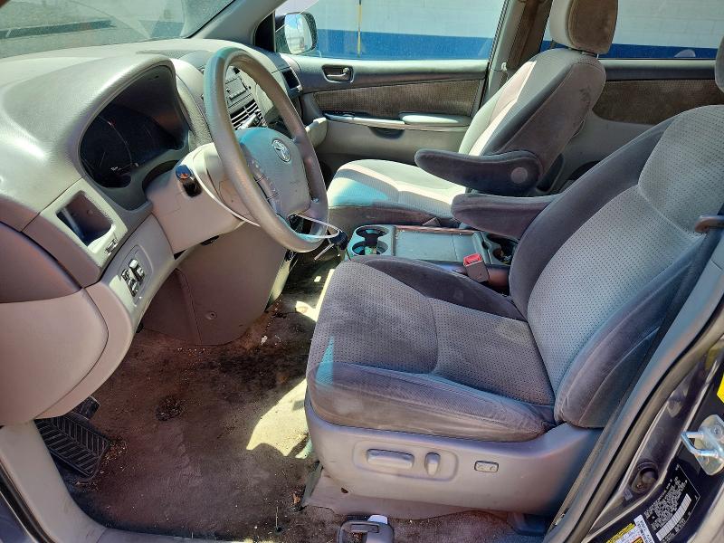 2010 Toyota Sienna VIN 5TDKK4CC3AS323280 COPART salvage auction — FRONT END, UT - CERTIFICATE OF TITLE, sold $400 on 2026-07-28 (photo 7)