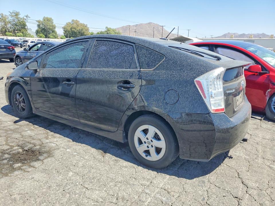 2011 Toyota Prius VIN JTDKN3DUXB0262300 COPART salvage auction — MINOR DENT/SCRATCHES, CA - DIS/DLR/EXP ONLY CLEAN TITLE, sold $875 on 2026-07-20 (photo 2)