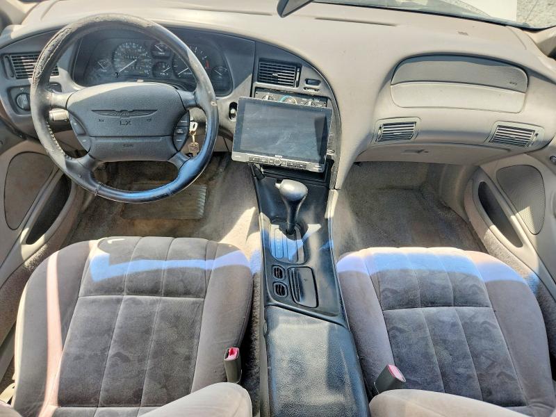 1996 Ford Thunderbird VIN 1FALP62W4TH154400 COPART salvage auction — FRONT END, Fl - Certificate Of Title (P), sold $400 on 2026-07-08 (photo 8)