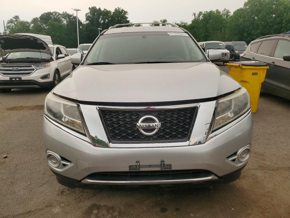 2015 Nissan Pathfinder VIN 5N1AR2MM5FC667295 COPART salvage auction — MINOR DENT/SCRATCHES, CT - CERTIFICATE OF TITLE (P), sold $1,000 on 2026-07-20 (photo 5)