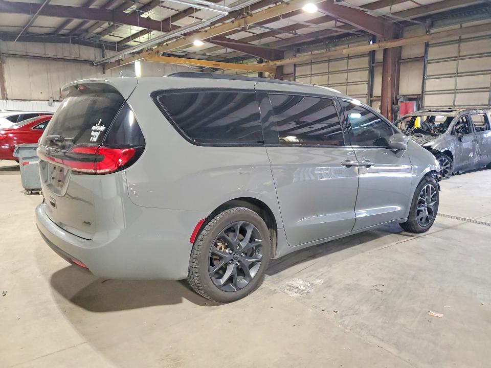 2022 Chrysler Pacifica VIN 2C4RC3BG1NR167314 COPART salvage auction — FRONT END, Il - Salvage Certificate, sold $7,700 on 2026-08-26 (photo 3)