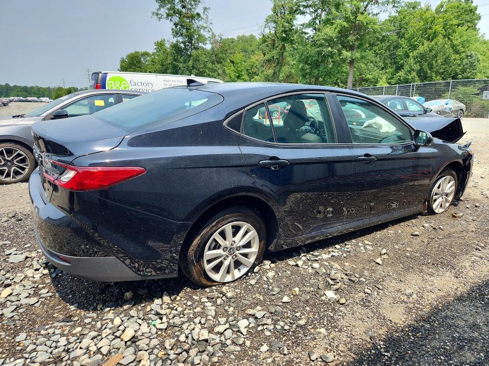 2025 Toyota Camry VIN 4T1DAACK5SU138271 COPART salvage auction — FRONT END, Md - Certificate Of Title, sold $7,400 on 2026-08-03 (photo 3)