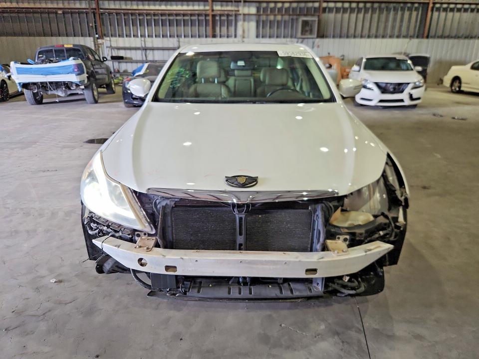 2013 Hyundai Genesis VIN KMHGC4DD1DU220915 COPART salvage auction — FRONT END, Fl - Cert Of Title Slvg Rebuildable, sold $1,950 on 2026-07-15 (photo 5)