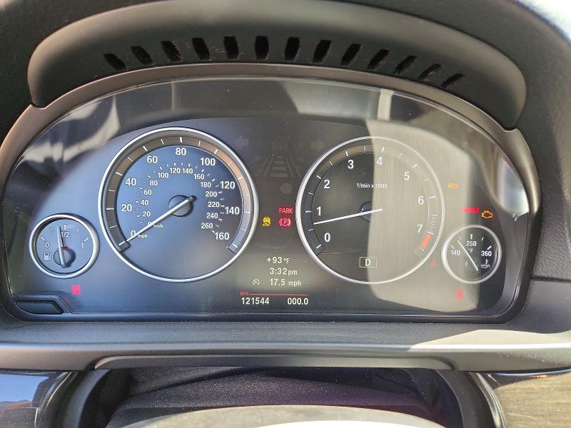 2012 BMW 5er VIN WBAFR7C54CC811221 COPART salvage auction — SIDE, Ca - Salvage Certificate, sold $150 on 2026-07-28 (photo 9)