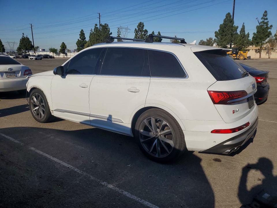 2022 Audi Sq7 VIN WA1VWBF74ND006107 COPART salvage auction — FRONT END, Ca - Salvage Certificate, sold $17,900 on 2026-09-03 (photo 2)