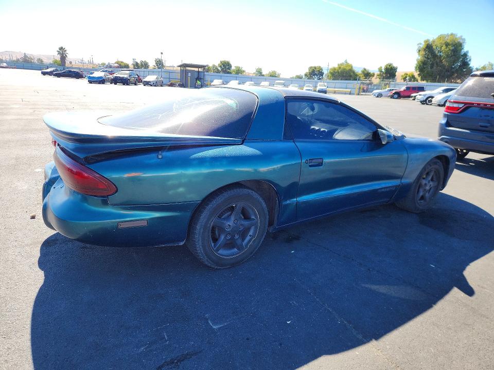 1997 Pontiac Firebird VIN 2G2FS22K3V2203442 COPART salvage auction — REAR END, CA - DIS/DLR/EXP ONLY CLEAN TITLE, sold $50 on 2026-08-31 (photo 3)