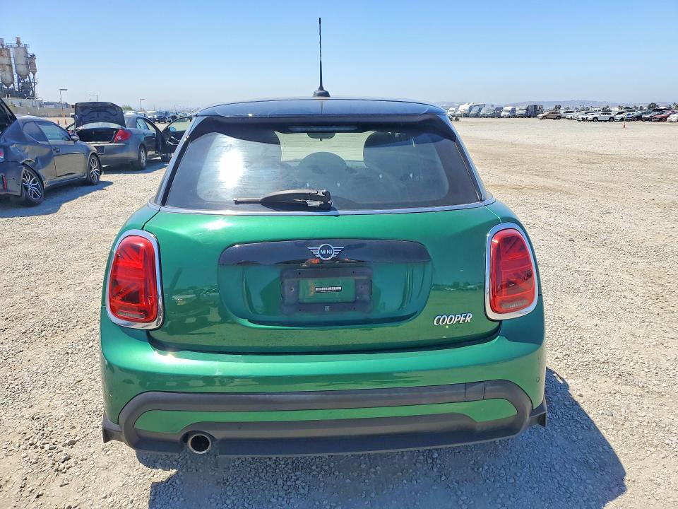 2022 Mini Cooper VIN WMW33DK08N2R94303 COPART salvage auction — SIDE, Ca - Salvage Certificate, sold $2,750 on 2026-07-17 (photo 6)