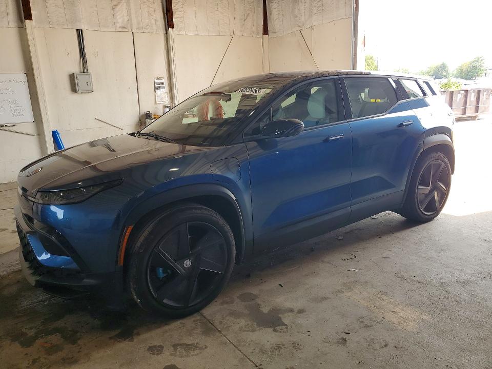 2023 Fisker Ocean VIN VCF1EBU2XPG007813 — COPART salvage auction photo