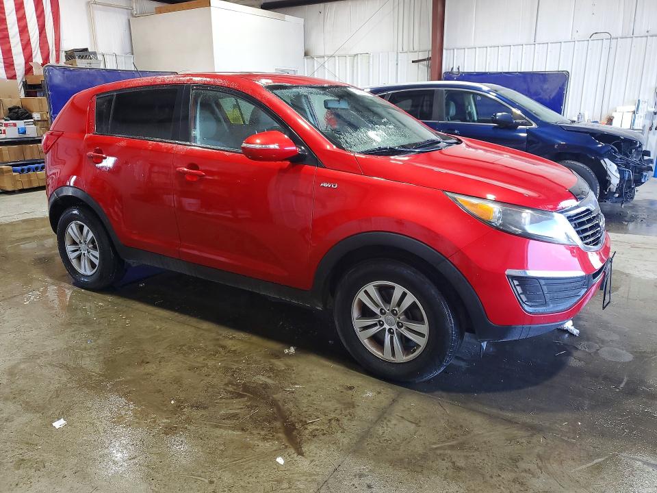 2011 Kia Sportage VIN KNDPBCA29B7016248 COPART salvage auction — MINOR DENT/SCRATCHES, MT - CERTIFICATE OF TITLE, sold $175 on 2026-07-20 (photo 4)
