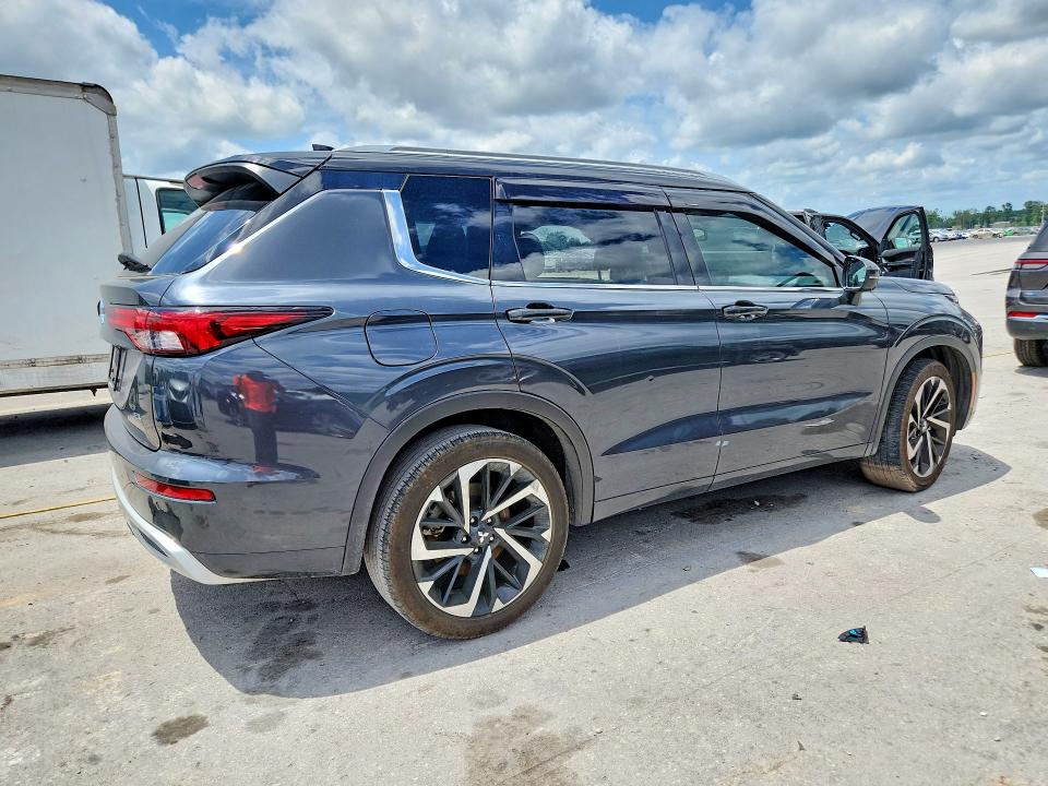 2024 Mitsubishi Outlander VIN JA4J3WA87RZ068673 COPART salvage auction — SIDE, MS - CERTIFICATE OF TITLE, sold $7,600 on 2026-07-27 (photo 3)