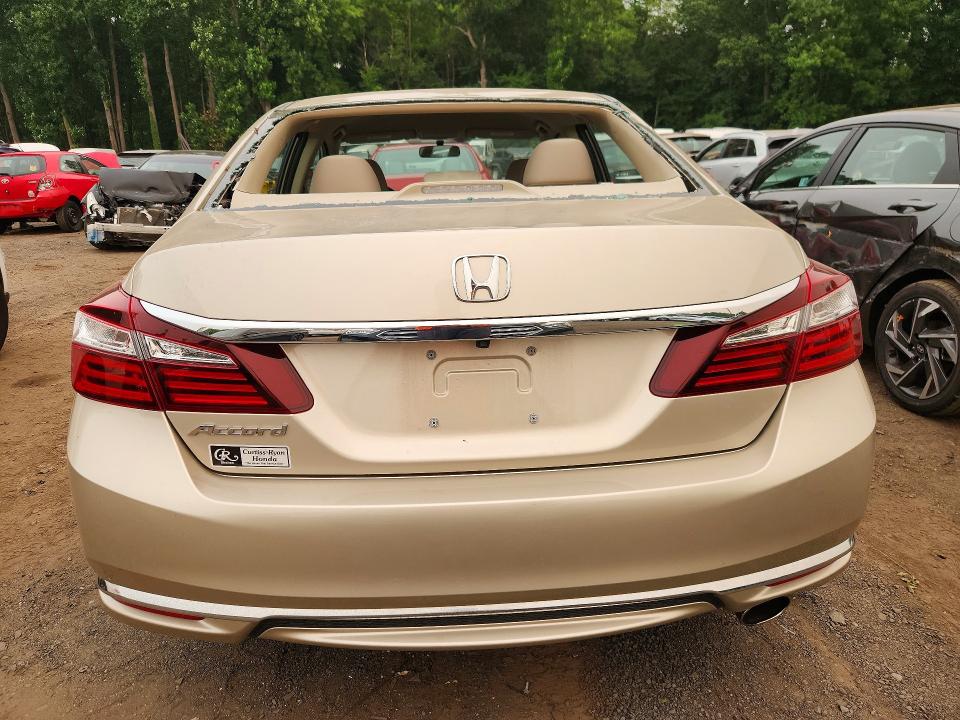 2017 Honda Accord VIN 1HGCR2F30HA037251 COPART salvage auction — ROOF, Ct - Cert Of Title-Salvage, sold $7,100 on 2026-07-30 (photo 6)