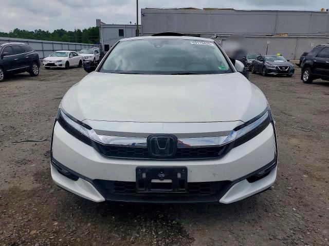 2018 Honda Clarity VIN JHMZC5F30JC013133 COPART salvage auction — SIDE, VA - CERT OF TITLE - SALVAGE, sold $500 on 2026-07-29 (photo 5)