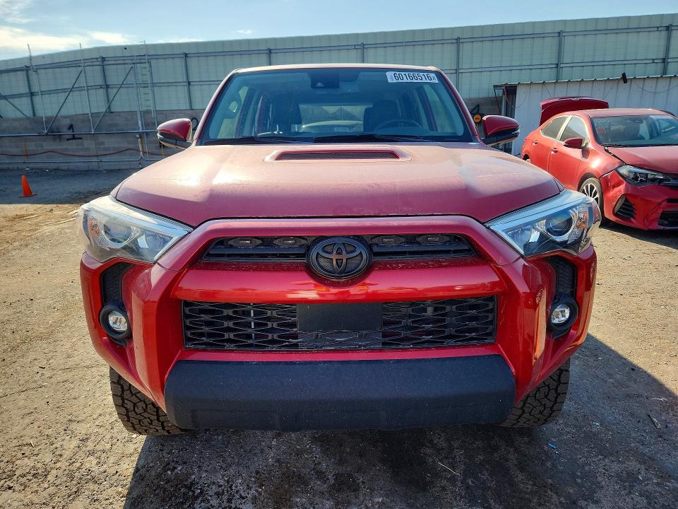 2024 Toyota 4runner VIN JTERU5JR8R6274347 COPART salvage auction — SIDE, Nm - Cert Of Title-Salvage, sold $425 on 2026-07-23 (photo 5)