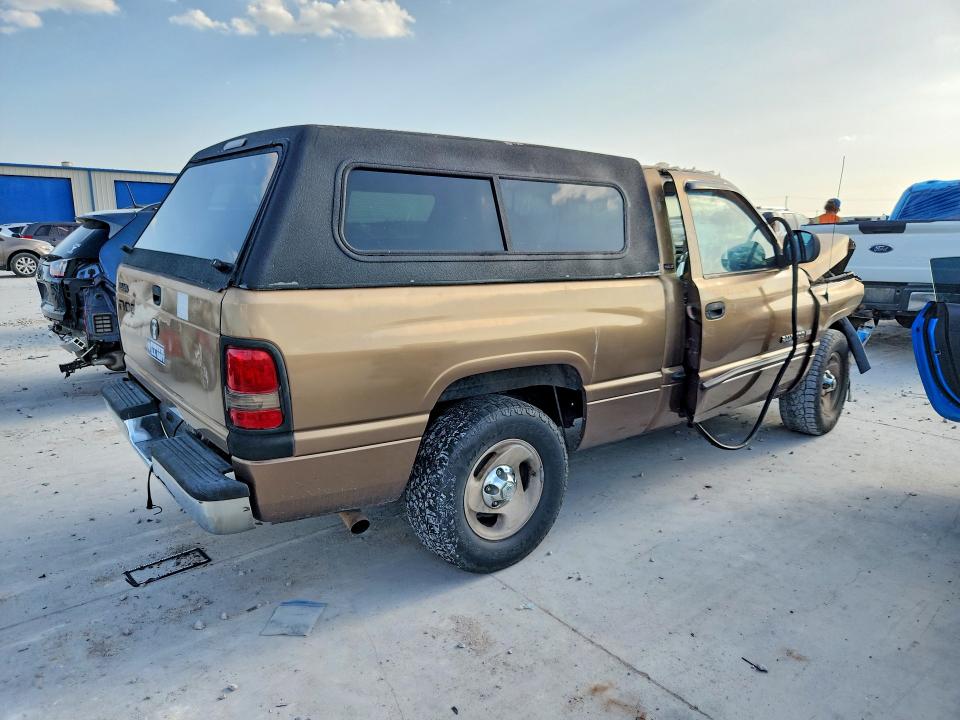 2001 Dodge Ram VIN 1B7HC16Y11S156759 COPART salvage auction — FRONT END, Tx - Salvage Vehicle Title, sold $175 on 2026-07-31 (photo 3)