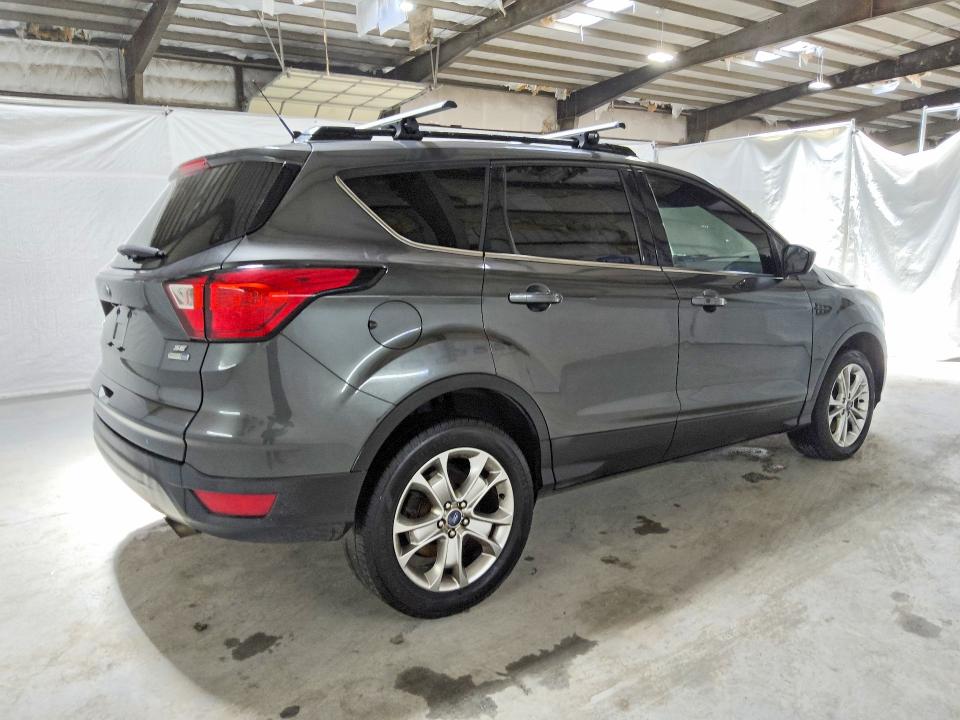 2019 Ford Escape VIN 1FMCU9GD1KUA51917 COPART salvage auction — MECHANICAL, Tn - Certificate Of Title, sold $575 on 2026-07-23 (photo 3)
