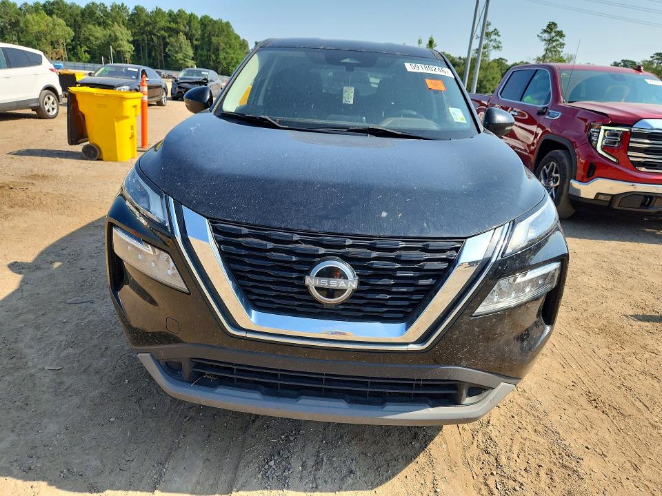 2022 Nissan Rogue VIN 5N1BT3BA3NC729067 COPART salvage auction — WATER/FLOOD, La - Cert Of Title-Salvage Flood, sold $4,400 on 2026-08-07 (photo 5)