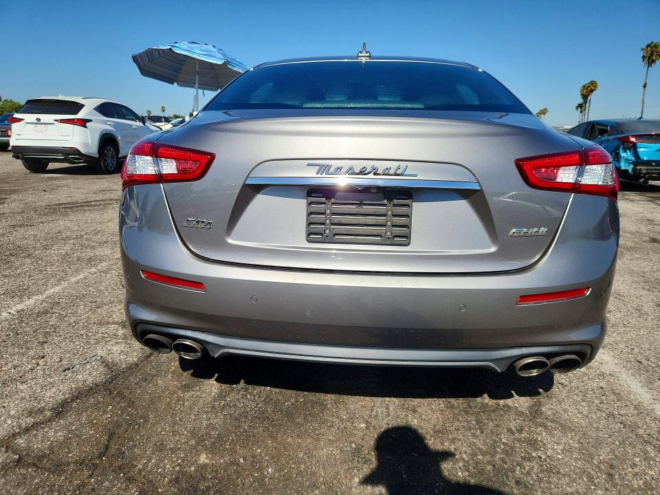 2018 Maserati Ghibli VIN ZAM57YTA8J1286322 COPART salvage auction — MINOR DENT/SCRATCHES, Ca - Dis/Dlr/Exp Only Clean Title, sold $1,350 on 2026-07-28 (photo 6)