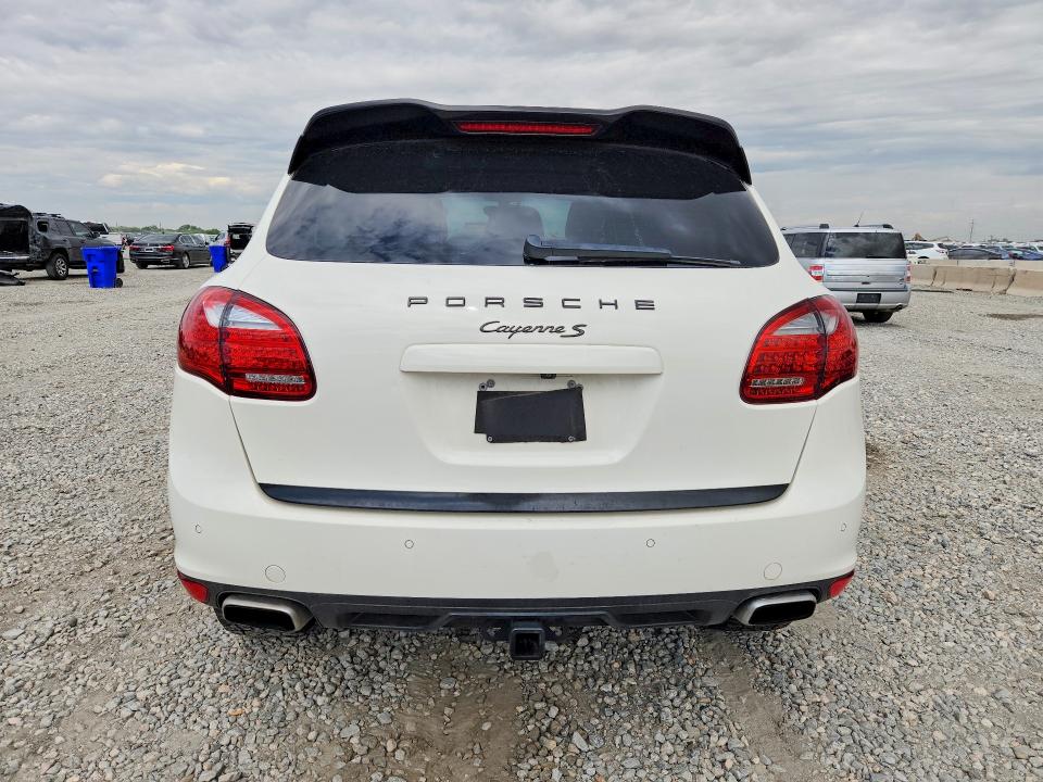 2012 Porsche Cayenne VIN WP1AB2A26CLA40708 COPART salvage auction — UNDERCARRIAGE, Co - Public - Salvage Title, sold $1,100 on 2026-07-30 (photo 6)