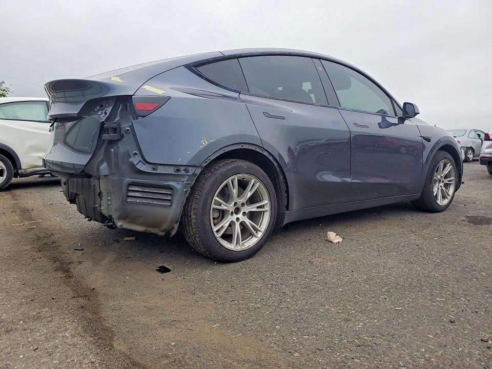 2020 Tesla Model y VIN 5YJYGDEE2LF043464 COPART salvage auction — REAR END, Pa - Certificate Of Salvage, sold $6,700 on 2026-07-31 (photo 3)