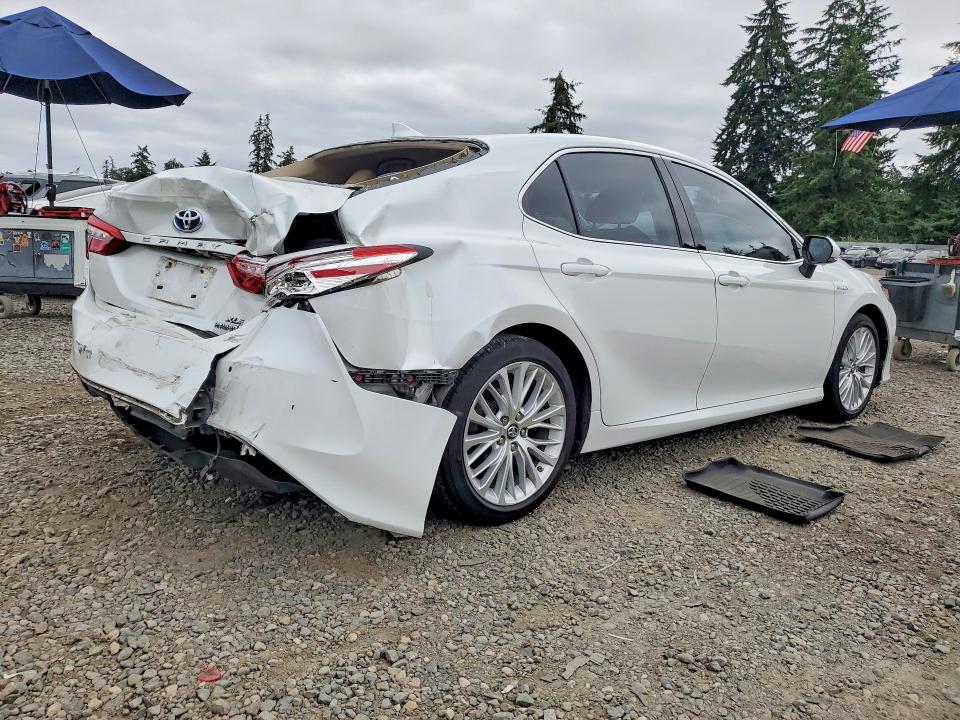2019 Toyota Camry solara VIN 4T1B21HK8KU512675 COPART salvage auction — REAR END, WA - BILL OF SALE, sold $6,300 on 2026-07-10 (photo 3)