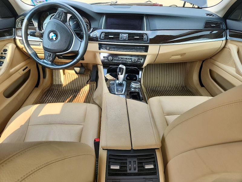 2015 BMW 5er VIN WBA5A7C55FD627844 COPART salvage auction — WATER/FLOOD, Nj - Cert Of Title-Salvage Flood, sold $1,150 on 2026-08-12 (photo 8)