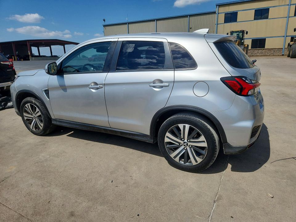 2020 Mitsubishi Outlander VIN JA4AR3AU4LU029165 COPART salvage auction — NORMAL WEAR, Tx - Certificate Of Title, sold $3,800 on 2026-08-01 (photo 2)