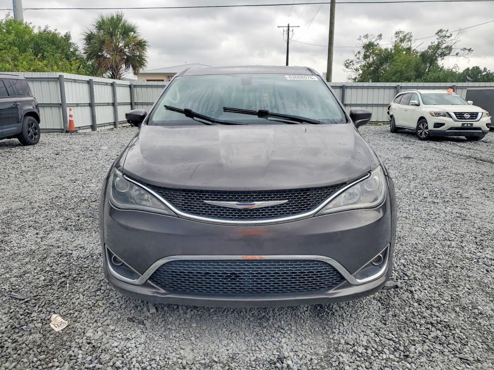 2018 Chrysler Pacifica VIN 2C4RC1FG4JR126474 COPART salvage auction — SIDE, Fl - Certificate Of Title, sold $3,700 on 2026-09-01 (photo 5)
