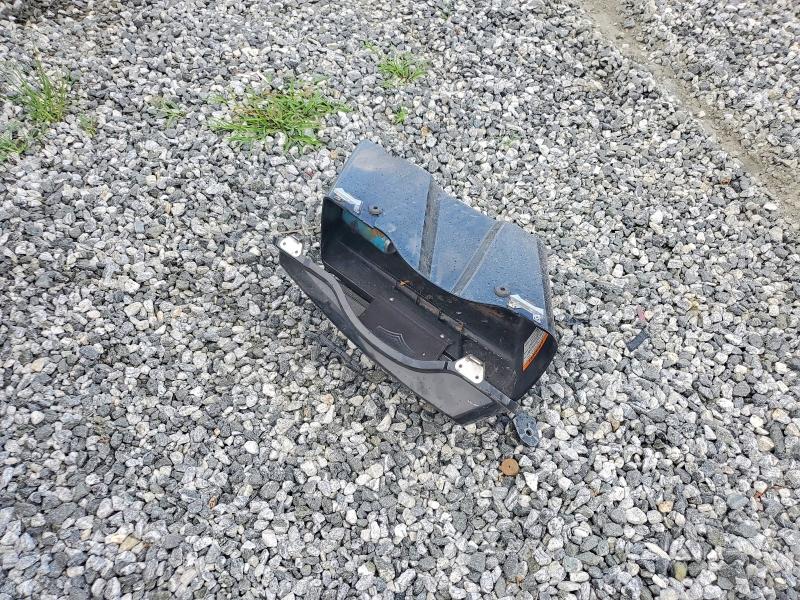 2011 Harley-davidson Flhx VIN 1HD1KBM15BB635072 COPART salvage auction — FRONT END, Sc - Cert Of Title-Salvage, sold $550 on 2026-09-09 (photo 9)