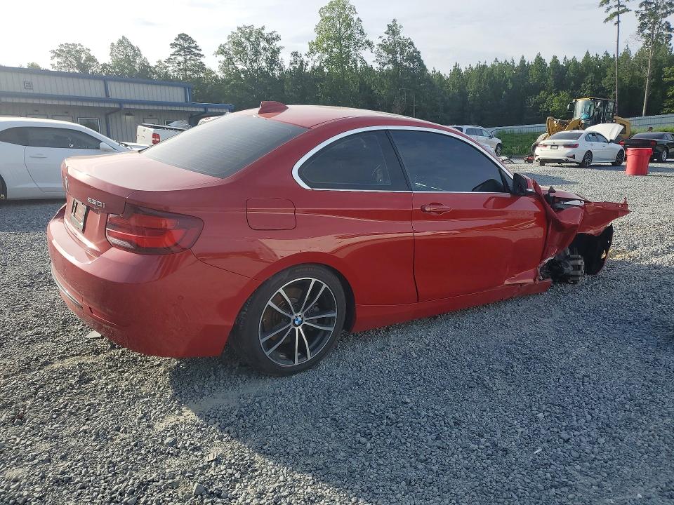 2020 BMW 2er VIN WBA2J1C08L7F74350 COPART salvage auction — SIDE, Nc - Salvage Certificate Of Title, sold $6,900 on 2026-08-13 (photo 3)