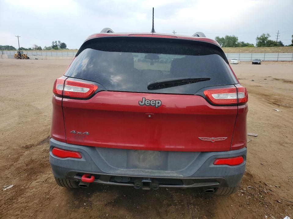 2014 Jeep Cherokee VIN 1C4PJMBS0EW161048 COPART salvage auction — MINOR DENT/SCRATCHES, Co - Dis/Dlr/Exp Only Clean Title, sold $2,000 on 2026-08-03 (photo 6)